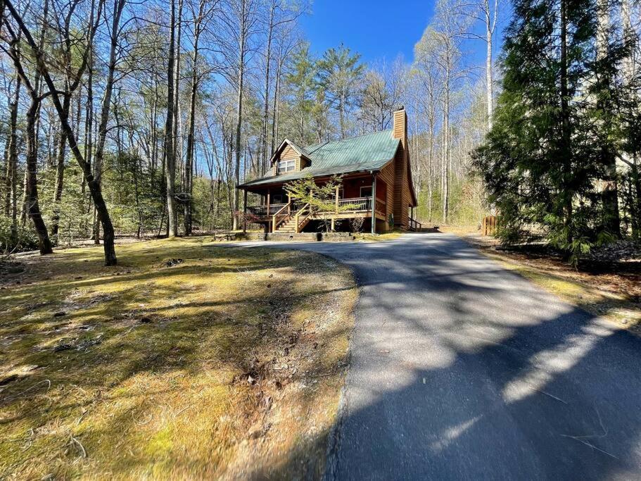 2 Bed Cabin Hot Tub Close To Helen #16 Ngoại thất bức ảnh