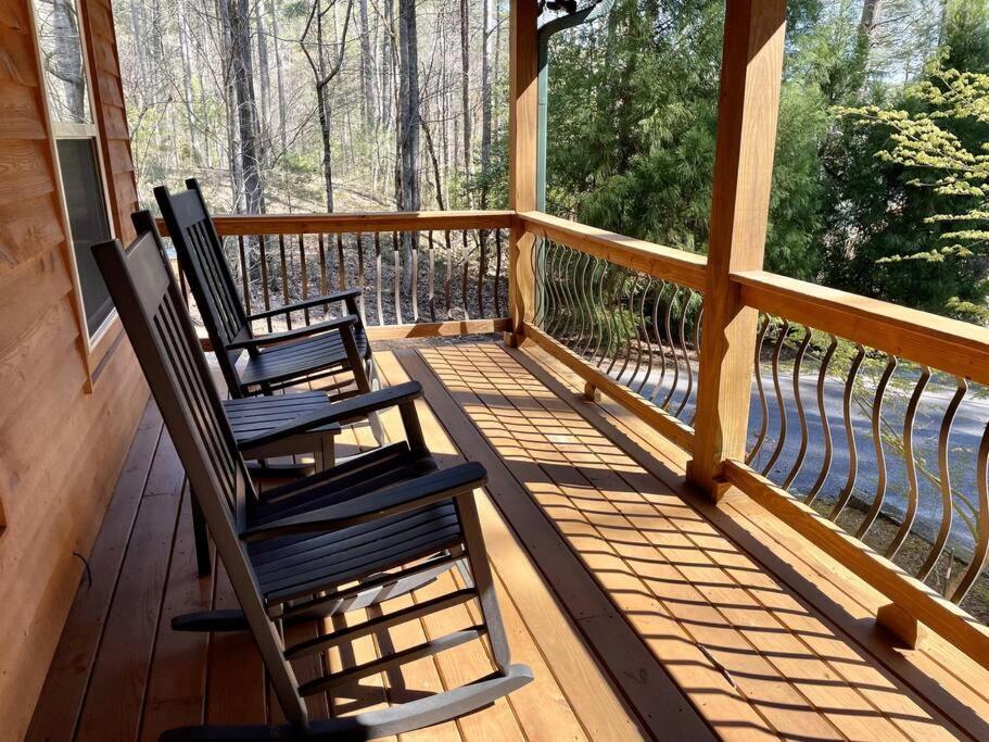 2 Bed Cabin Hot Tub Close To Helen #16 Ngoại thất bức ảnh